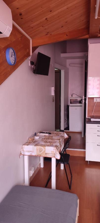 Ferienwohnung Mansarda Nizza Tre Turin Exterior foto