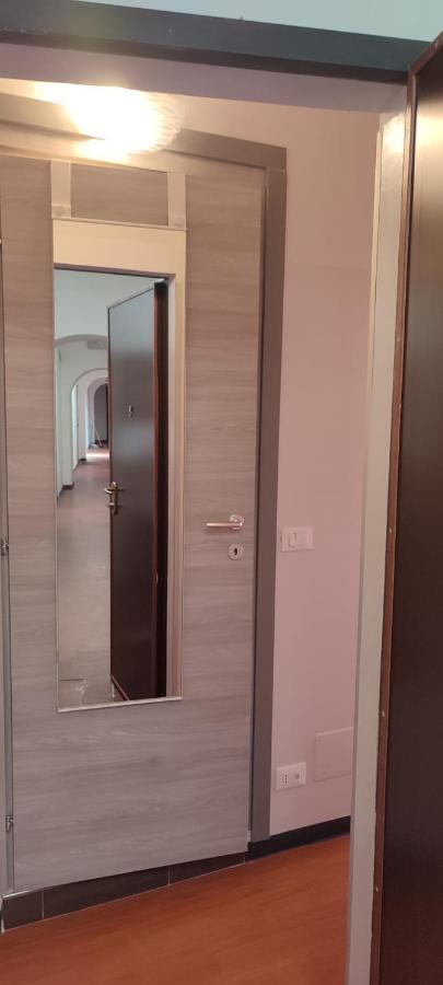Ferienwohnung Mansarda Nizza Tre Turin Exterior foto